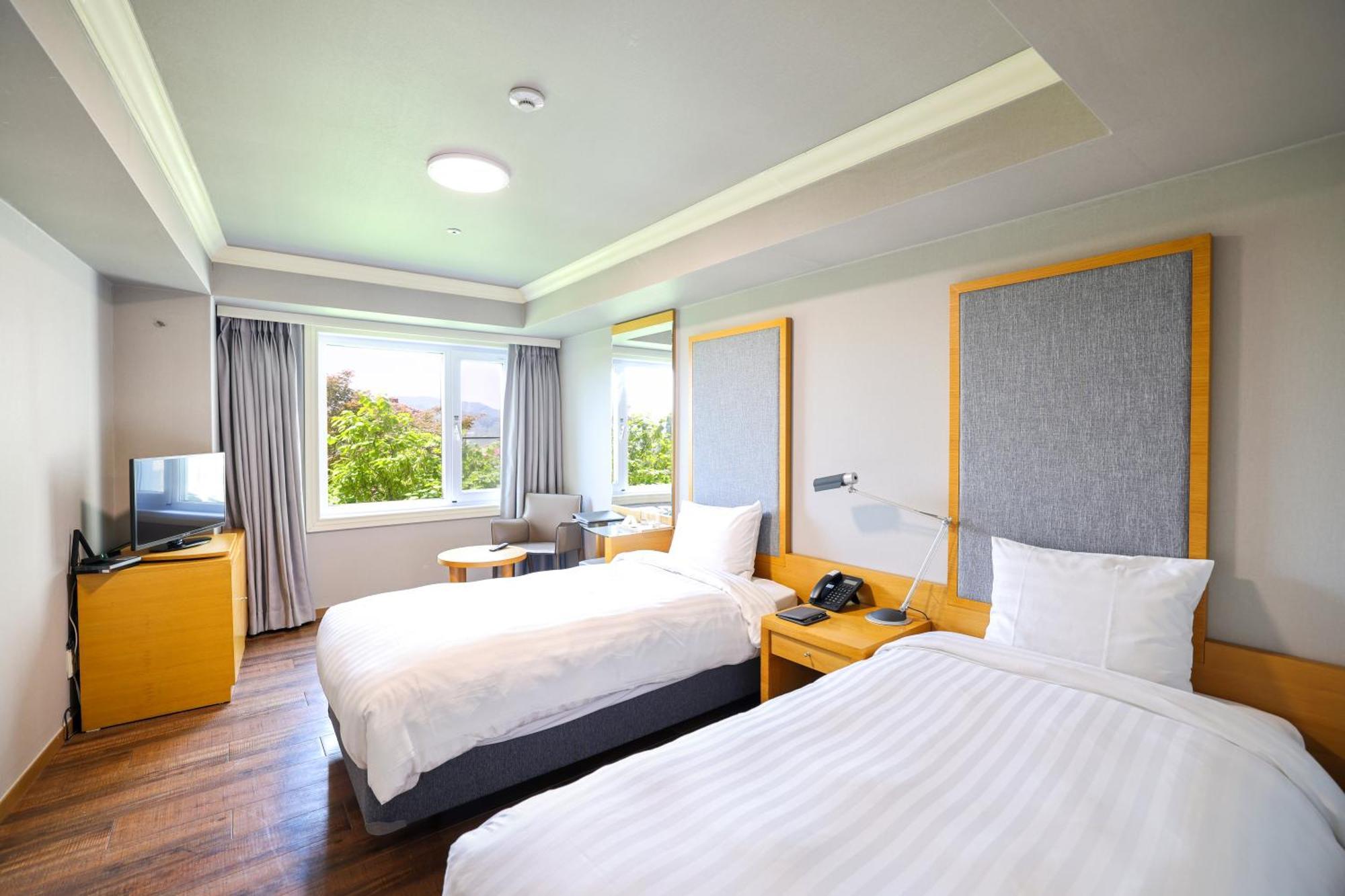 La Vie Dor Hotel And Resort, Trademark Collection By Wyndham Hwaseong Exterior foto