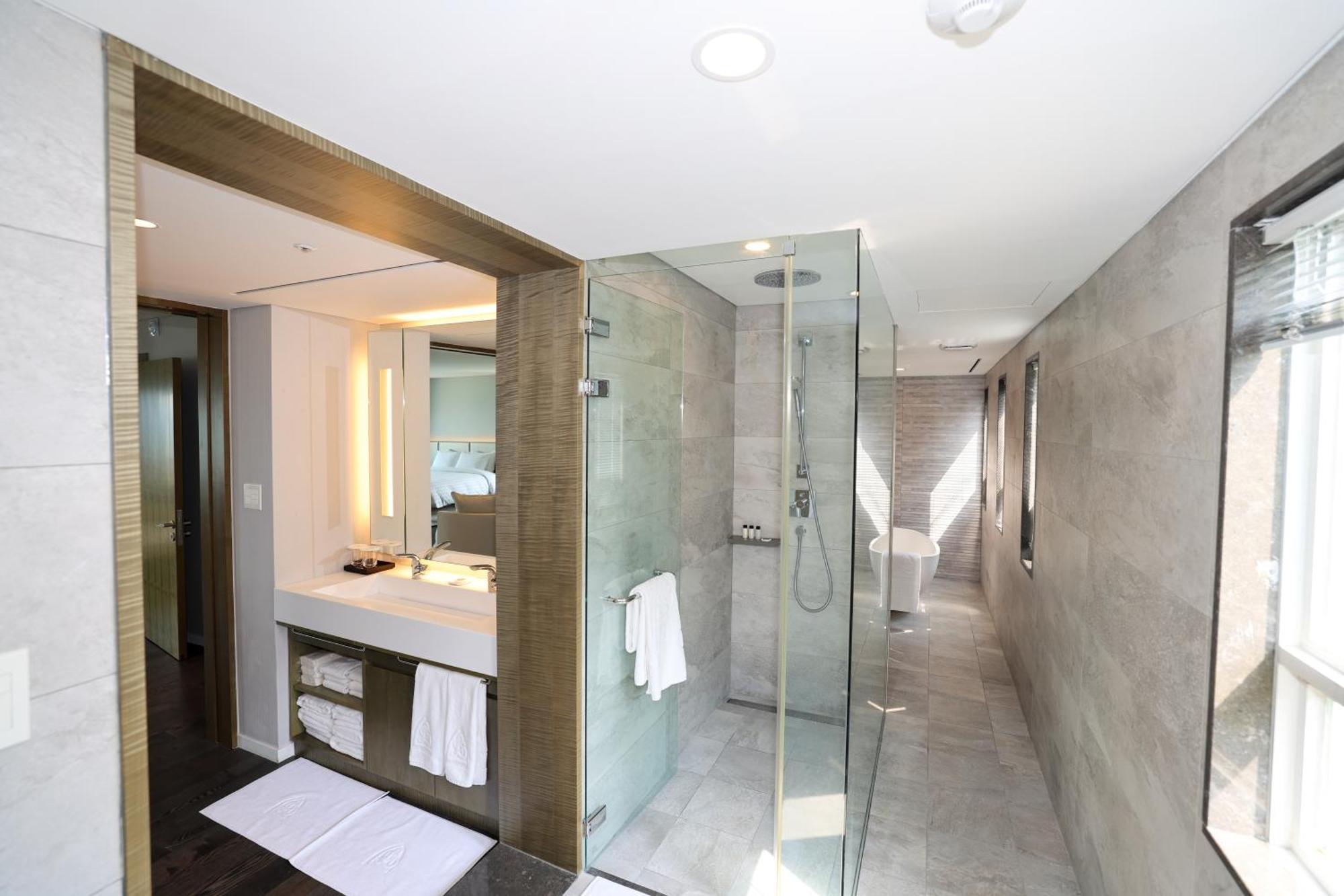 La Vie Dor Hotel And Resort, Trademark Collection By Wyndham Hwaseong Exterior foto