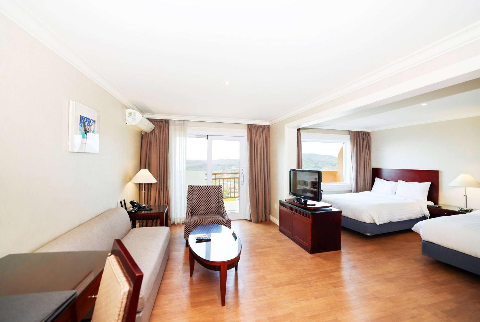 La Vie Dor Hotel And Resort, Trademark Collection By Wyndham Hwaseong Exterior foto